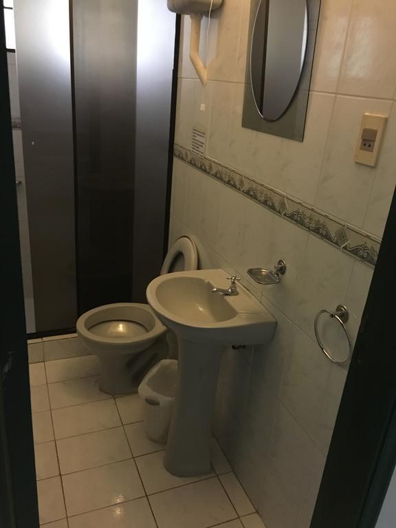 Luque 住客旅馆酒店 外观 照片