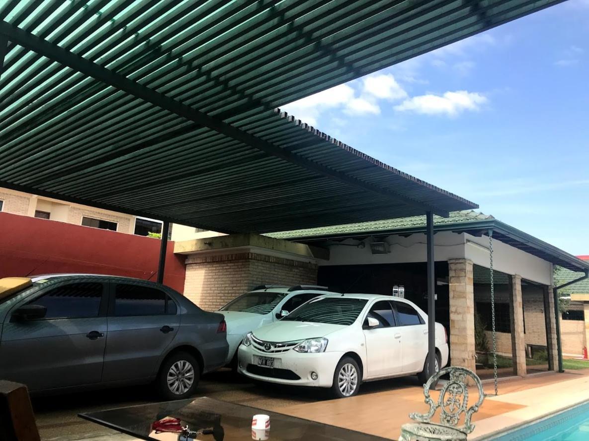 Luque 住客旅馆酒店 外观 照片